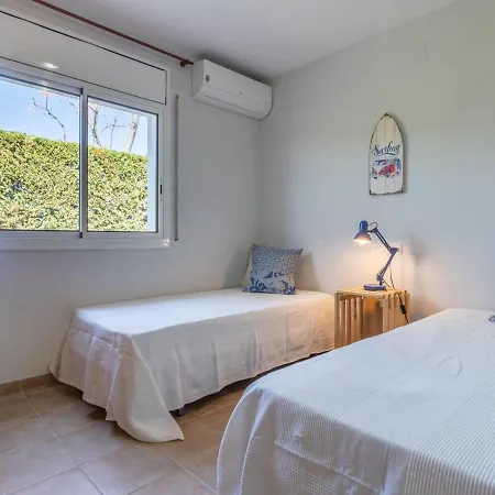 Casa Con Piscina, A/a, Wifi, Barbacoa, A 200 M De La Playa - Es-89-75 *