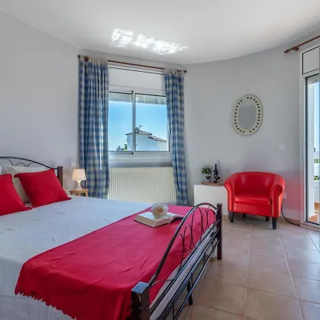 Casa Con Piscina, A/a, Wifi, Barbacoa, A 200 M De La Playa - Es-89-75 * Sant Pere Pescador