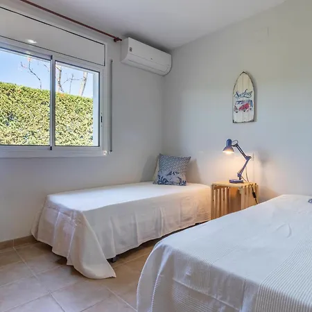 Casa Con Piscina, A/a, Wifi, Barbacoa, A 200 M De La Playa - Es-89-75 *